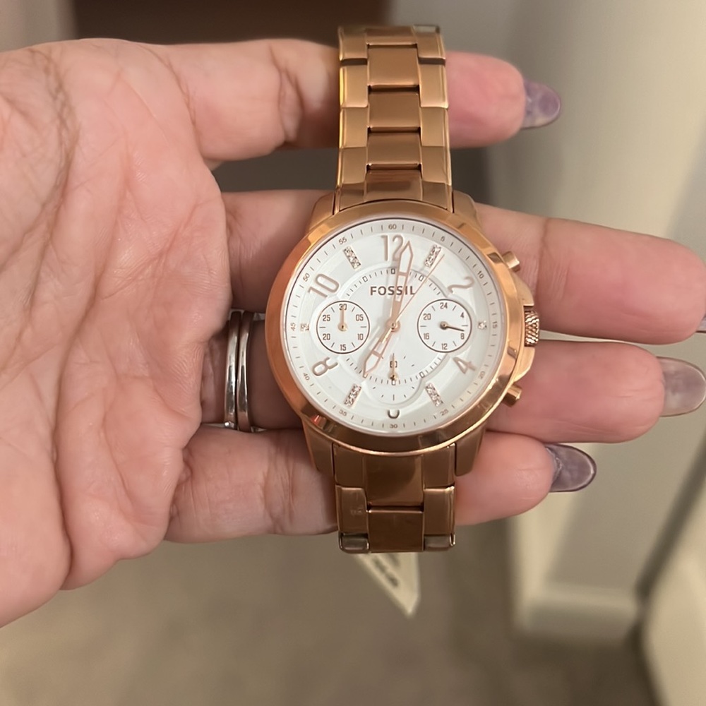 Fossil Watch - Picture 3 of 3